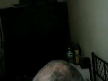 Stripchat Adult Webcam of 100Tauros