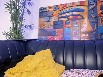 Stripchat Live Sex of samanee_konn