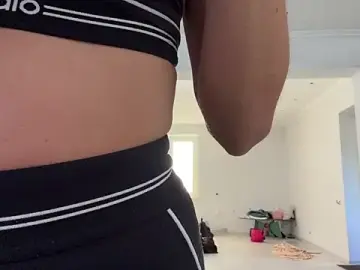 Stripchat Free Porn Cam of IraidaArvayo