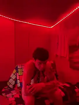 Stripchat Sex Cam of Imnotabatman45