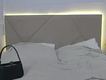 Stripchat Live Sex Cam of Sophie_Rays