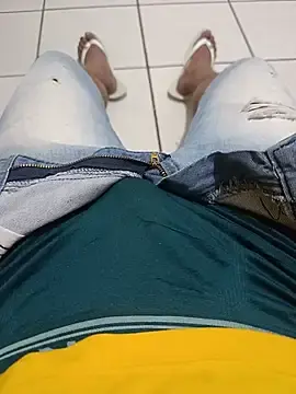 Stripchat Best live sex cam show of chicopistolarosa