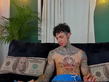 Stripchat Best live sex cam show of Aron_ford
