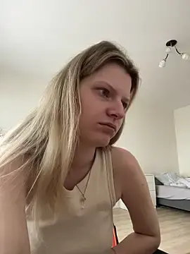 Stripchat Sex Cam of MaryHiggins