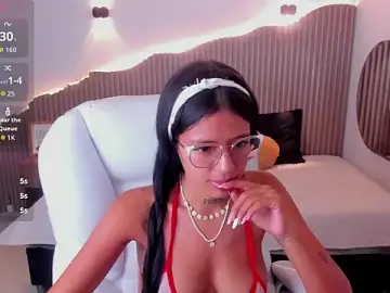 Stripchat Sex Cam of Iris8_