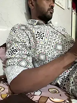 Stripchat Sex Chat of Gujarati-boy-meetbhabhi