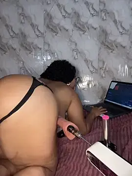 Stripchat Nude Webcam of Jessyivonne