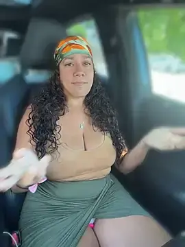 Stripchat Free Porn Cam of Bigbuttbrooklynn