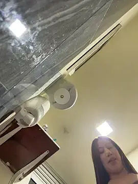 Stripchat Free Porn Cam of roouse
