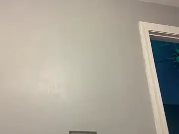 Stripchat Sex Cam of TrndSettr
