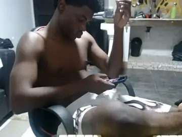 Stripchat Live Sex Cam of charles_king