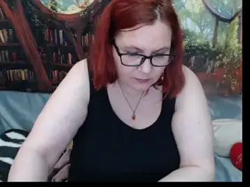 Stripchat Adult Webcams of PlayfullMature