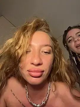 Stripchat Watch Live Sex Cams of RollingGirls