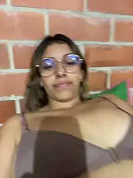 Stripchat Adult Webcam of liahot69