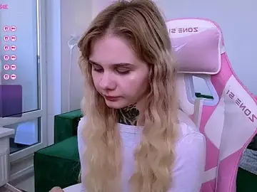 Stripchat Live Sex Cam of Britney_Lynch
