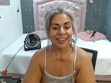 Stripchat Watch Live Sex Cams of lalisha_96