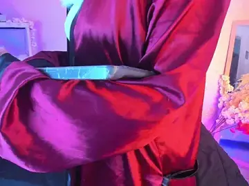 Stripchat Best Webcam of Emily_Roussee