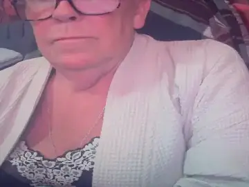 Stripchat Live Sex of Playful_MILF_Demi