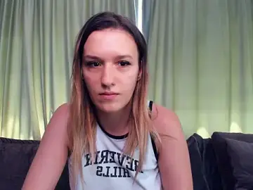 Stripchat Live Porn of LaraStone69