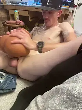 Stripchat Free Live Porn of Twist_N_Tease