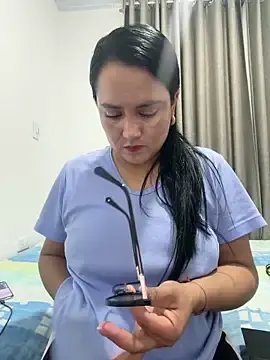 Stripchat Best live sex cam show of rousee69_