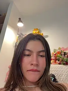 Stripchat Free Live Porn of Your_Honeey