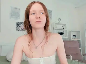 Stripchat Live Sex Cam of ZaraBluitt