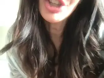 Stripchat Free Live Porn of Paolaoliver