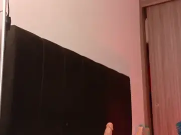 Stripchat Free Porn Cam of oceanthesquirter