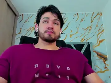 Stripchat Live Sex Cam of ElianKeiser