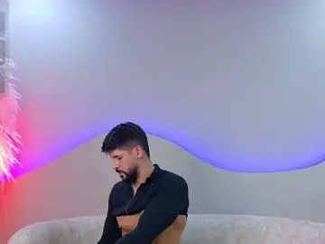 Stripchat Best Webcam of Petesevans