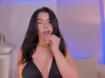 Stripchat Adult Webcam of CandaseRussell