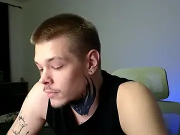 Stripchat Watch Live Sex Cams of DENIS_HERE