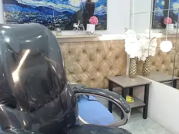 Stripchat Watch Live Sex Cams of Ethanx18_
