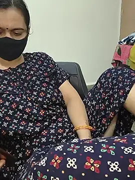 Stripchat Best Webcam of spasyQueen69