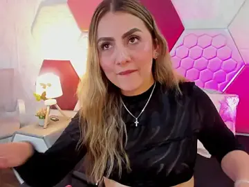 Stripchat Free Live Porn of AriaRous