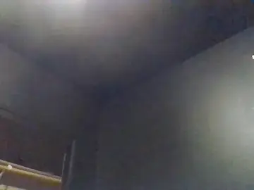 Stripchat Sex Cam of Tallhungcloudyyy