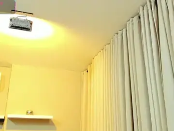 Stripchat Adult Webcam of ailann_