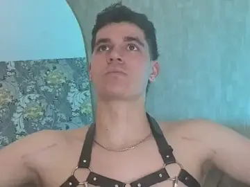 Stripchat Live Sex Cam of taylor_morgann