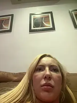 Stripchat Nude Webcam of Juuhschmitt