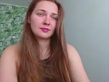 Stripchat Live Sex Cam of Olivia_shine