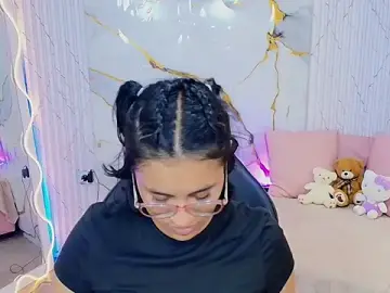 Stripchat Live Porn of PEACHY_TAY