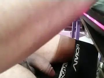 Stripchat Best live sex cam show of growing20yo