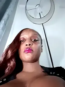 Stripchat Live Porn of Busty_Bambi