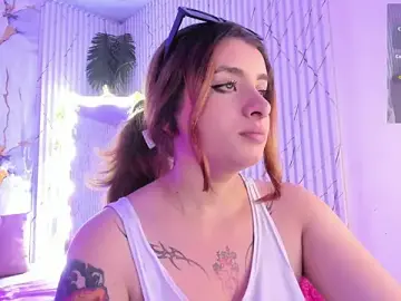 Stripchat Sex Chat of Naomy_tay1