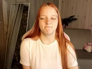 Stripchat Live Sex of Candy_Lirr