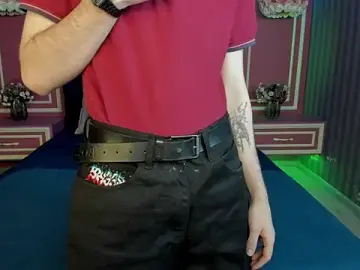Stripchat Live Sex Cam of DaveBevy