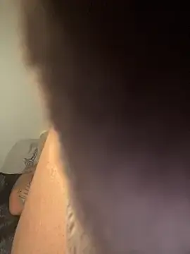 Stripchat Adult Webcam of Shuggabutt