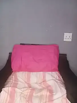 Stripchat Best Webcam of RoaringQueenX
