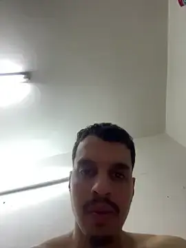Stripchat Adult Webcams of Yassin_Live